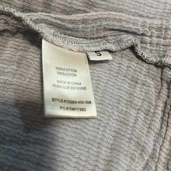 Cute Summer Cotton Top - Picture 3 of 3